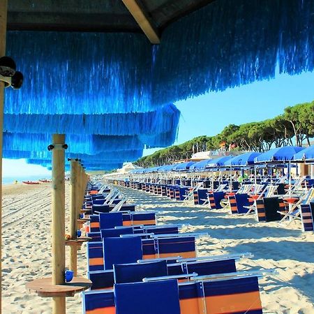 Leopardi Pineto Vacanza エクステリア 写真